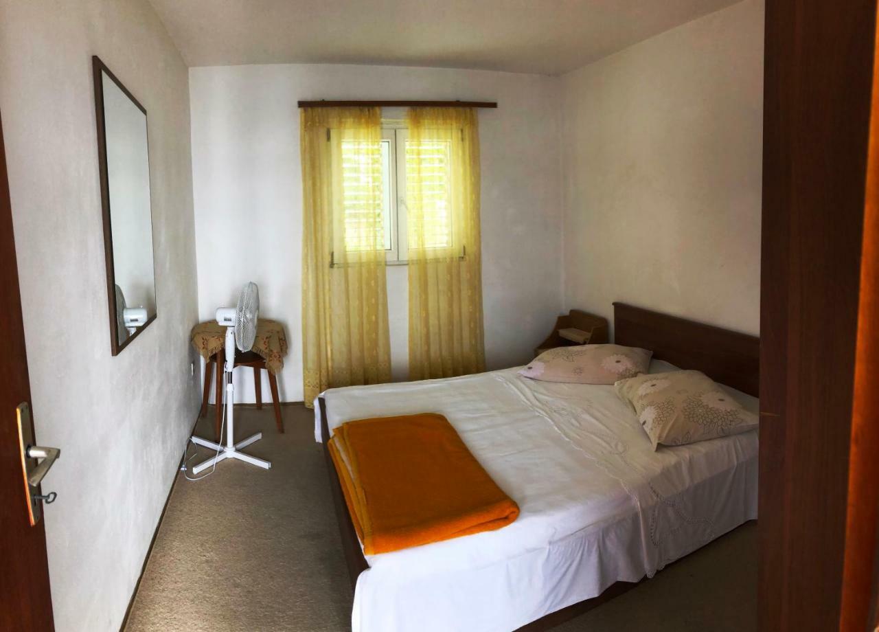 Apartmani Zorka Podstrana Kültér fotó
