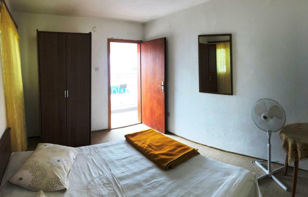 Apartmani Zorka Podstrana Kültér fotó